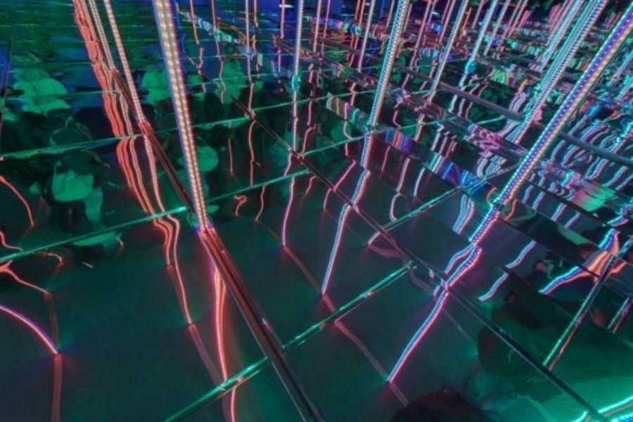 If you’ve ever walked toward something that looked like an open path, only to realize at the last second it’s a reflection—or reached out and hit glass where you thought there was space—you already know how this usually starts.